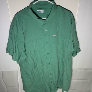 Men’s Columbia Casual Button Down Shirt